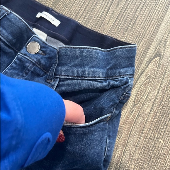 Westbound Straight Jeans Mid Rise Frayed Hem Whisker Denim Medium Wash Size 6 - Picture 4 of 11